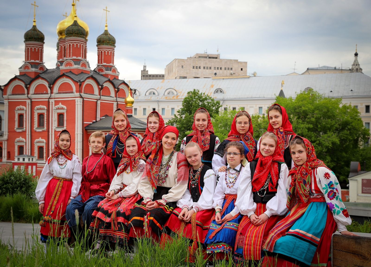 Folk ensemble «Krasen» 