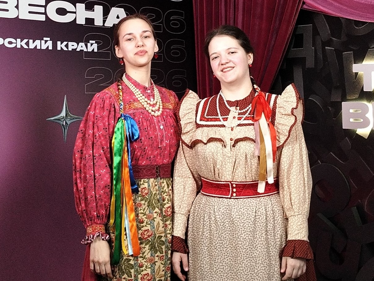 Дуэт: Милена Михайлова и Полина Козлова