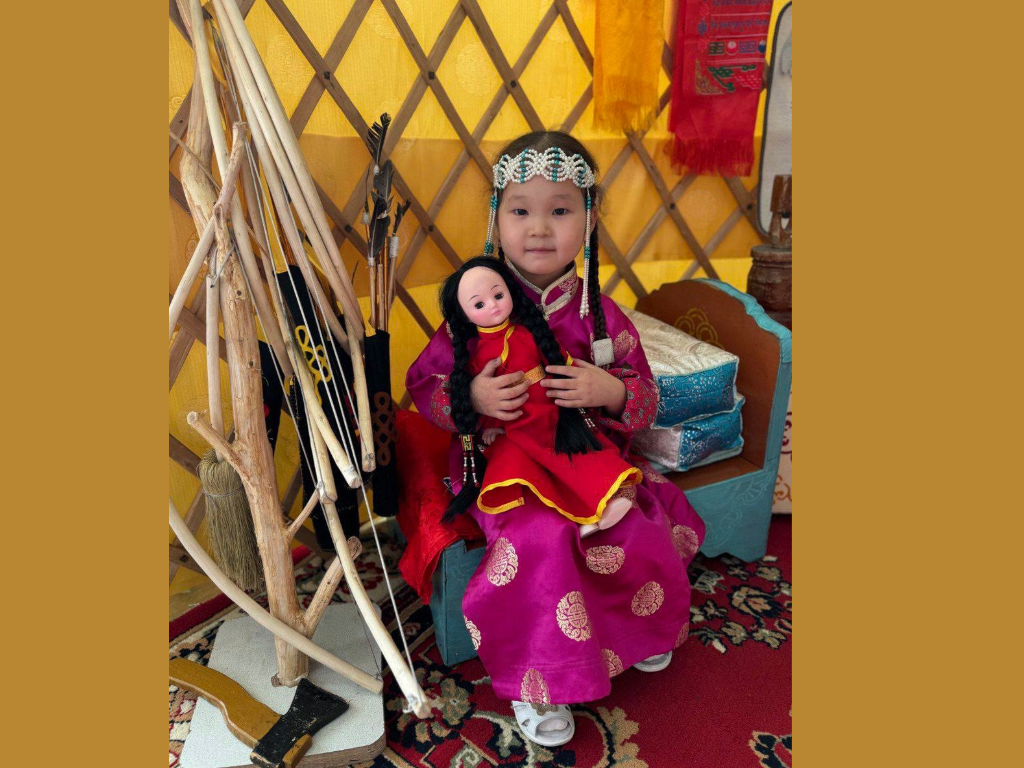 Айнаш Ондар