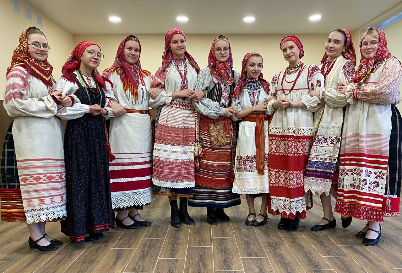 Фольклорный ансамбль «Благодать»